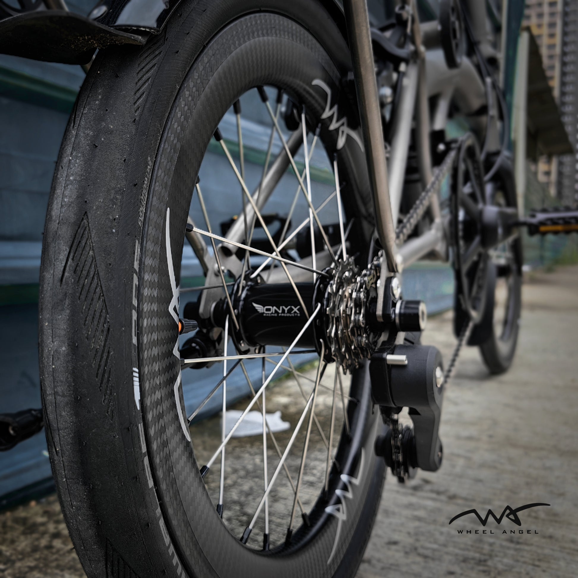 Brompton Rear Onyx Carbon Wheel